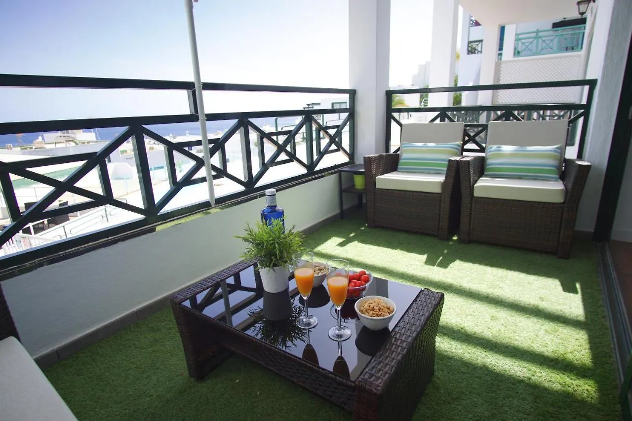 Apartment Portonovo La Paloma Amazing Sea View & Swimming Pool-Good Wifi -Free Ac- Private Parking Puerto del Carmen  España