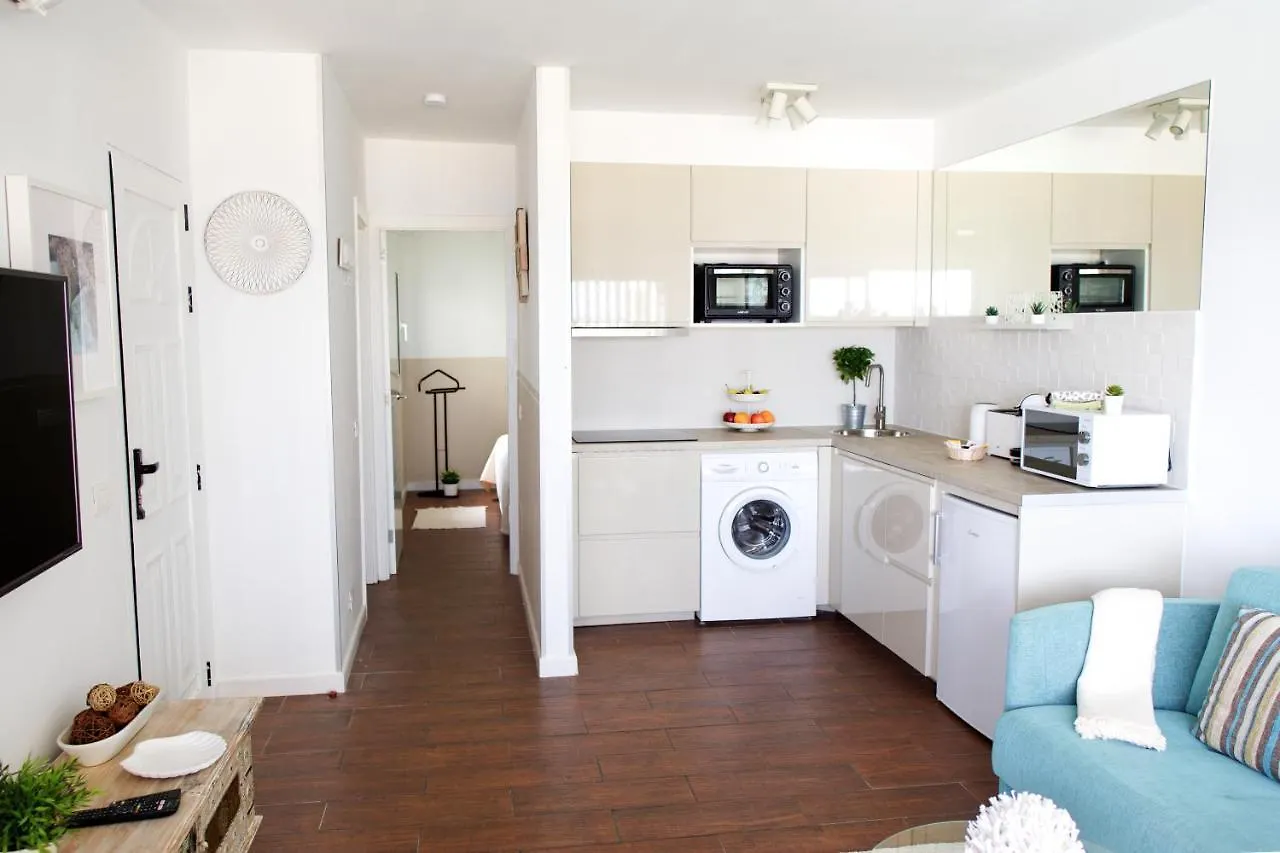 Apartment Portonovo La Paloma Amazing Sea View & Swimming Pool-Good Wifi -Free Ac- Private Parking Puerto del Carmen  0*, Puerto del Carmen (Lanzarote)
